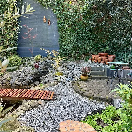 Cosy Garden Bed & Breakfast *