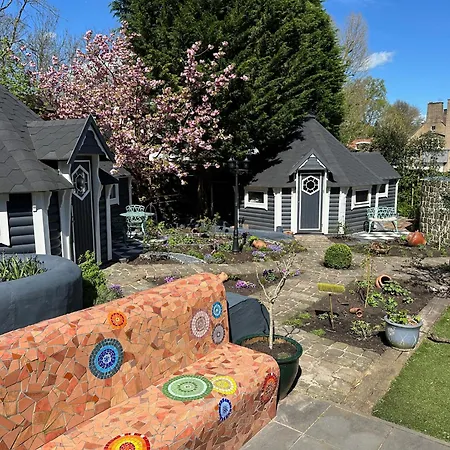 Bed & Breakfast Cosy Garden Alblasserdam