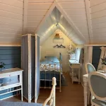 Bed & Breakfast Cosy Garden