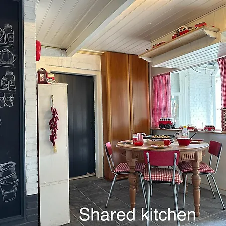 ベッド・アンド・ブレックファスト Cosy Garden